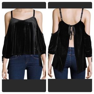 Romeo&Juliet Couture Velvet Open Back Top in Black Size Small 4-6 Date Night